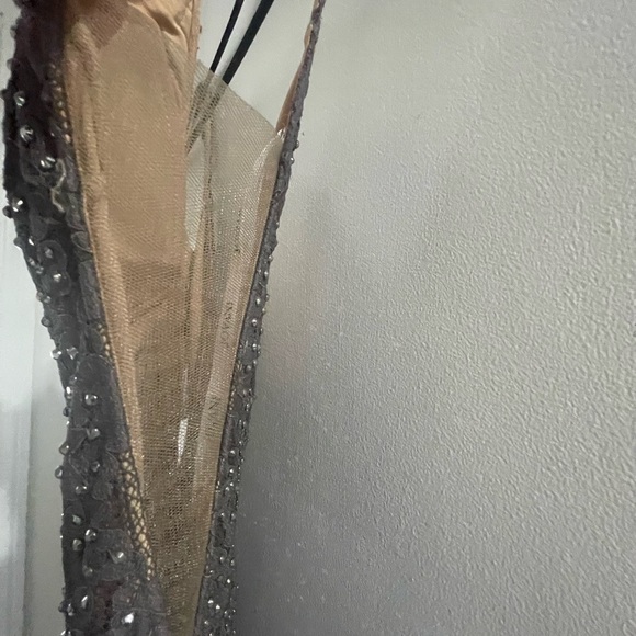 BEADED LACE FITTED SLEEVELESS GOWN BY JOVANI 48994 - Picture 5 of 16